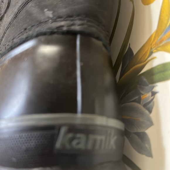 Kamik boots Black waterproof fake fur/Lace up - Size 8 EUC - Picture 14 of 14